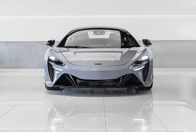 McLaren Artura Gray